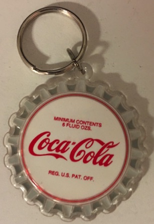 93158-2 € 4,00 coca cola sleutelhanger dop.jpeg